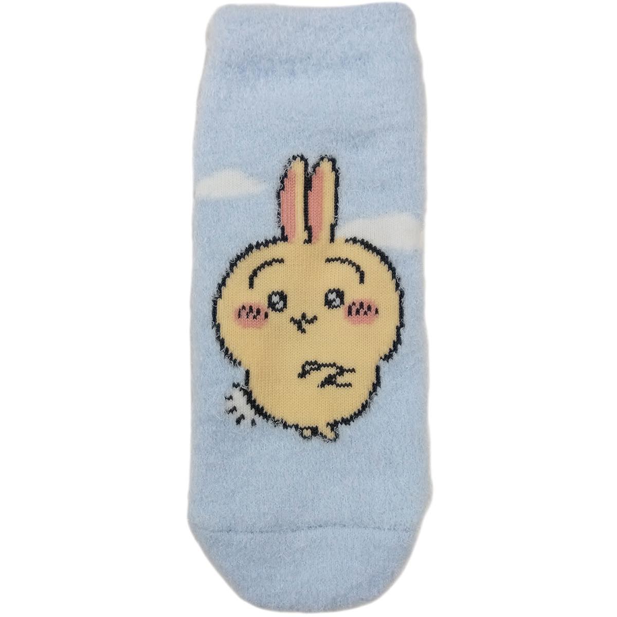 吉伊卡哇 毛茸茸運動襪（兔子抱手臂） 女款 ちいかわ もこもこスニーカーソックス（うさぎ腕組み） レディース用