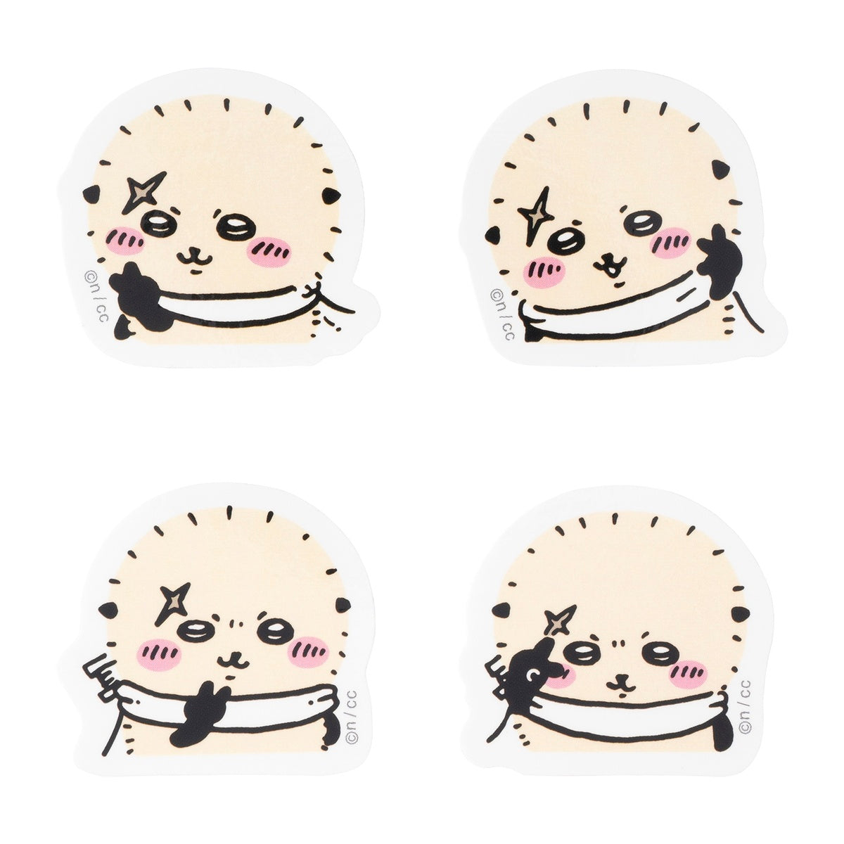 吉伊卡哇 4張套裝迷你貼紙（和平的海獺） ちいかわ 4枚セットプチステッカー（ピースなラッコ）