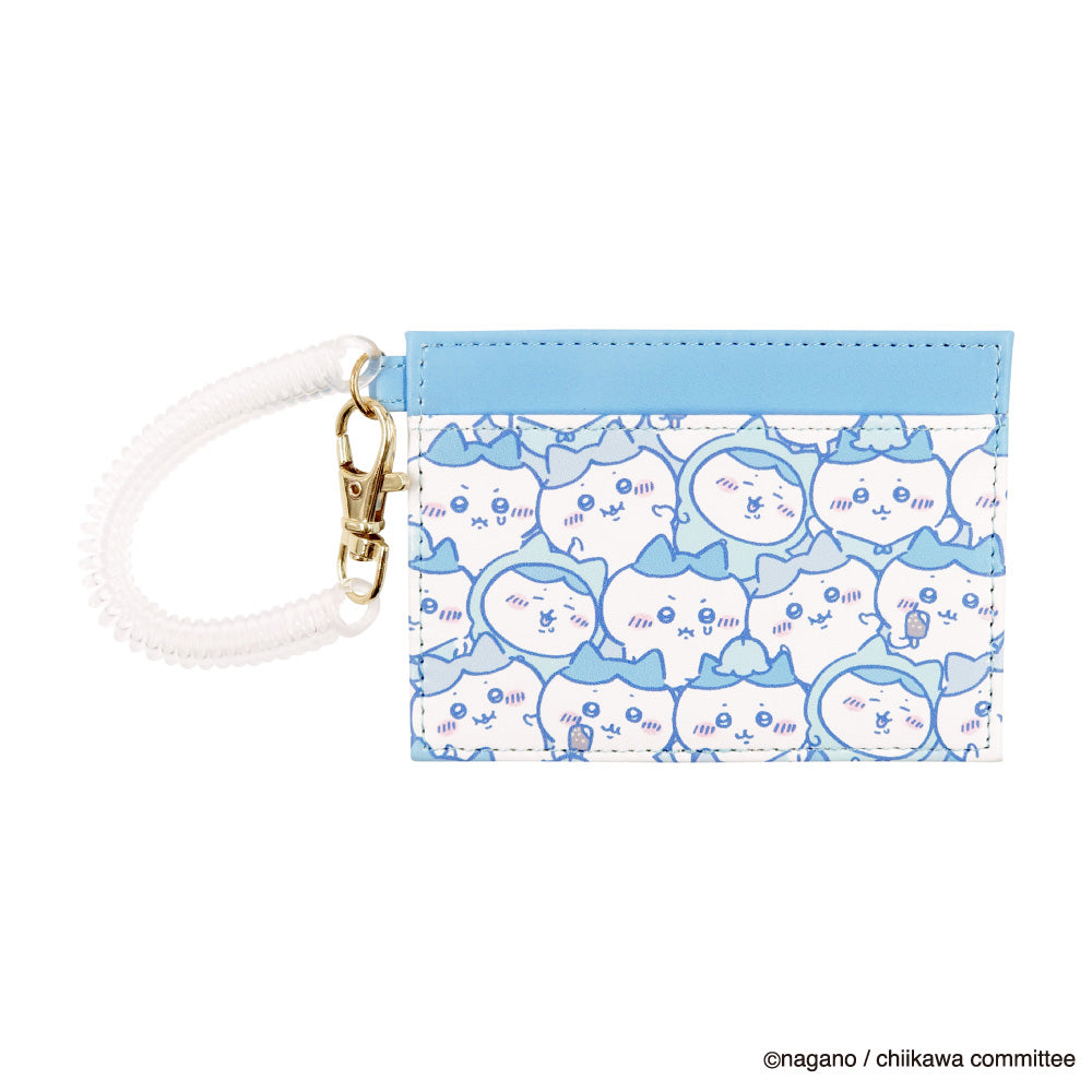 吉伊卡哇 單層通行證夾（緊緊抱著小八貓） ちいかわ シングルパスケース（ぎゅぎゅっとハチワレ）