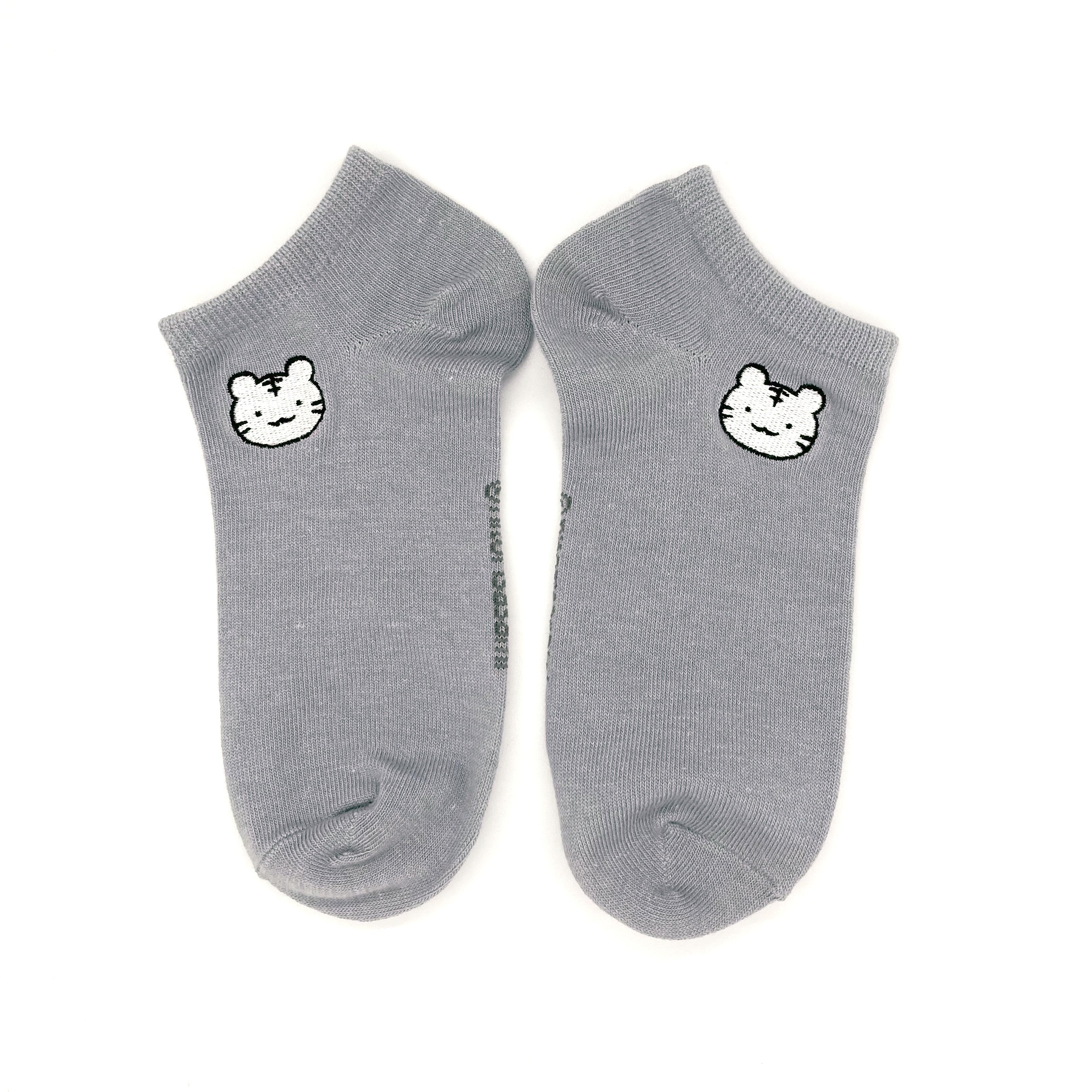 小白虎與黑虎蝦 襪子（小白虎刺繡款 灰色） ホワイトタイガーとブラックタイガー ソックス（ホワイトタイガー刺繍柄 グレー）